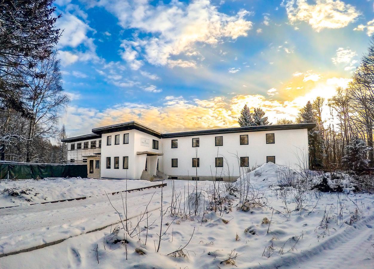 Das Tann Rooms & Wine Thale Exteriör bild